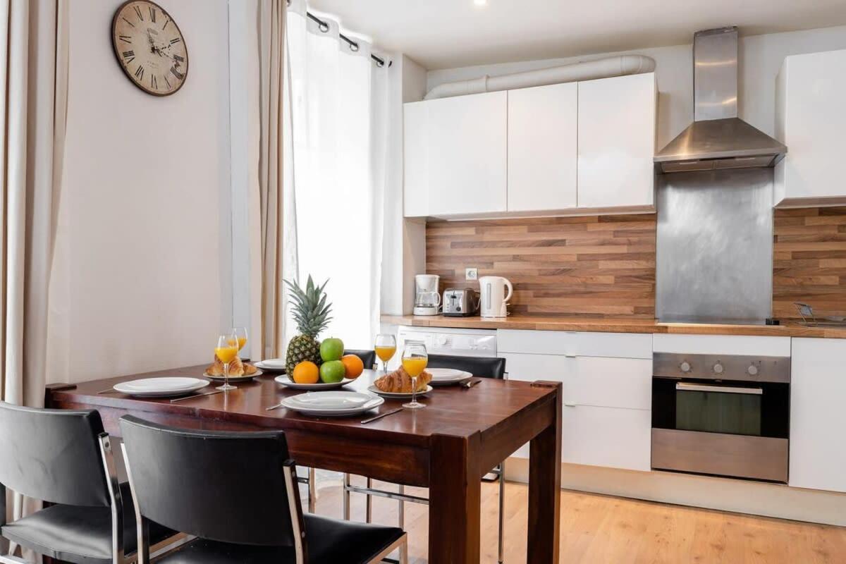 Avenue De Mars 2Br Apartman Párizs Kültér fotó
