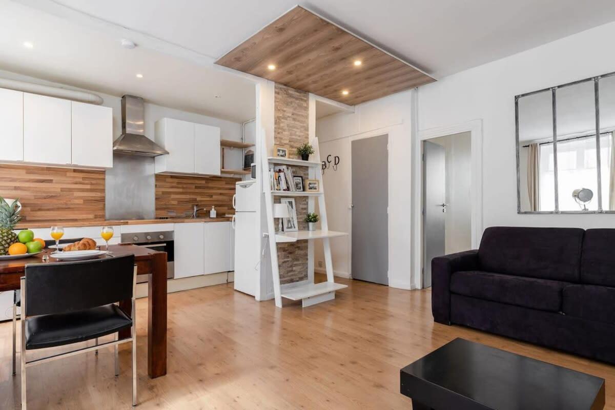 Avenue De Mars 2Br Apartman Párizs Kültér fotó